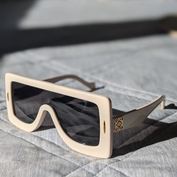 USED LOEWE CHUNKY ANAGRAM 122mm SQUARE SUNGLASSES IN IVORY W/ GOLD TRIM